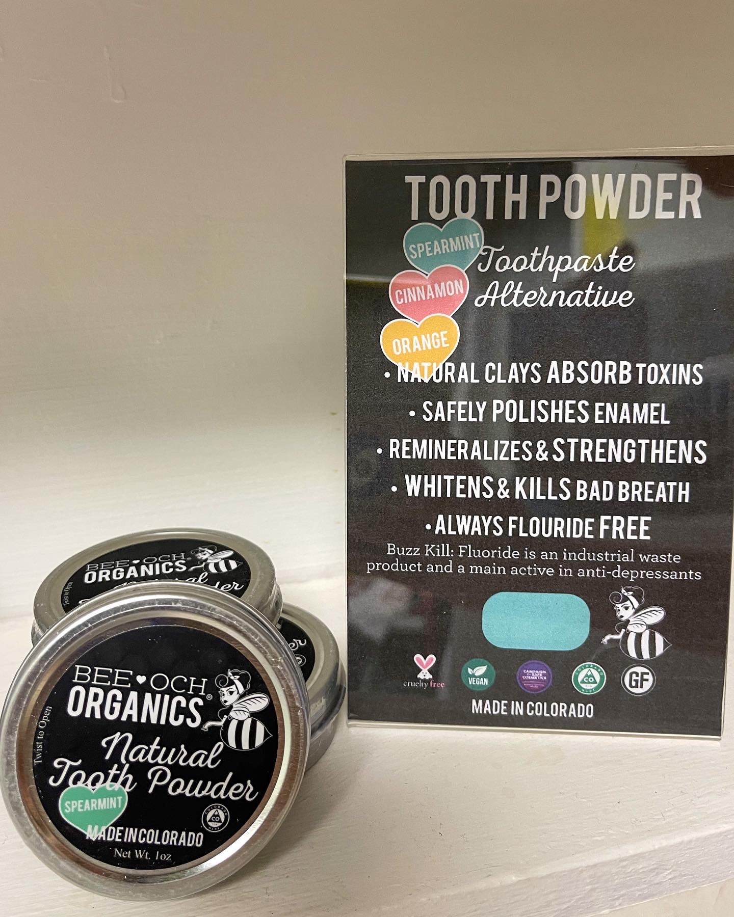 BEE-OCH Organics Natural Tooth Powder - oh-eco